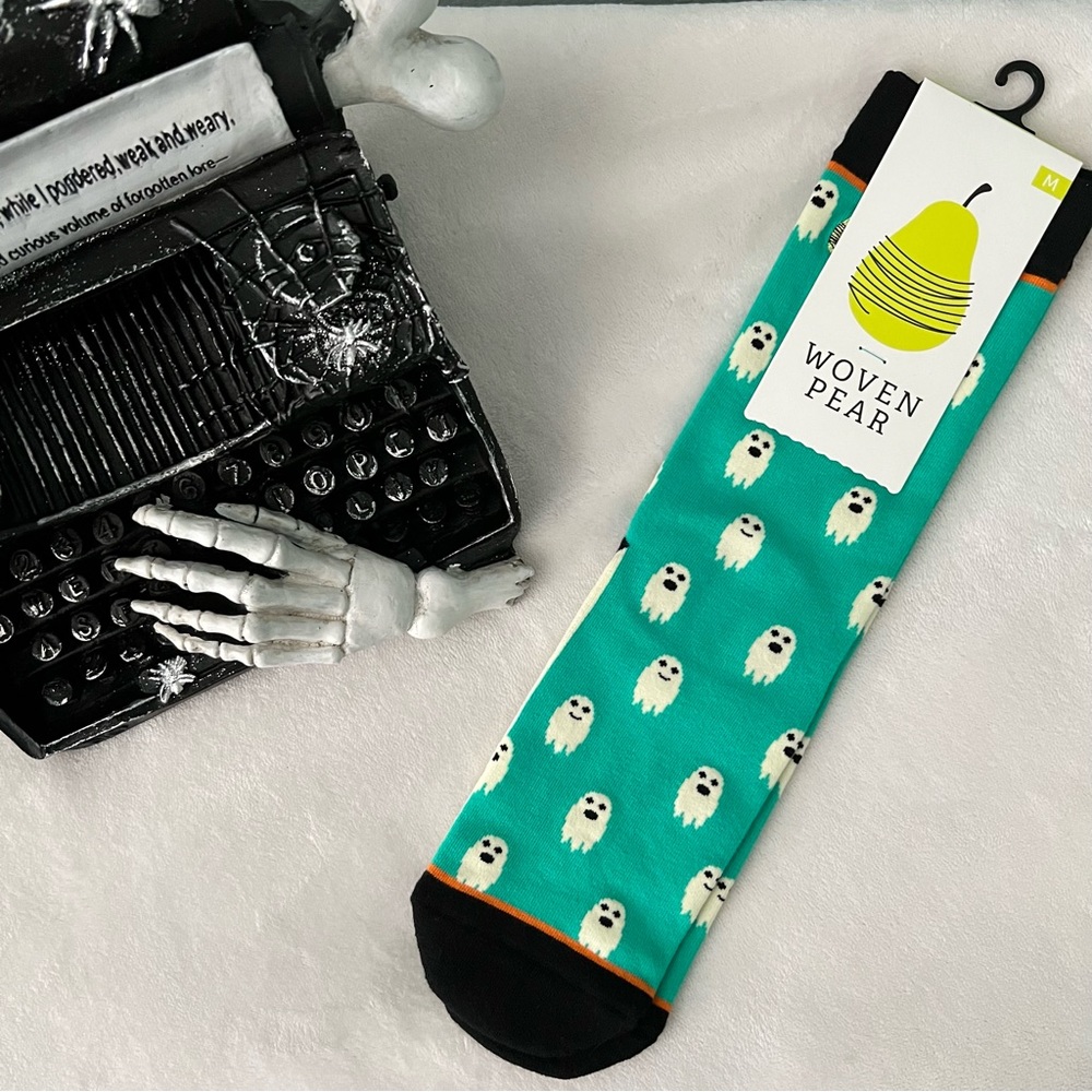 NWT Woven Pear Teal Ghost Halloween Socks M